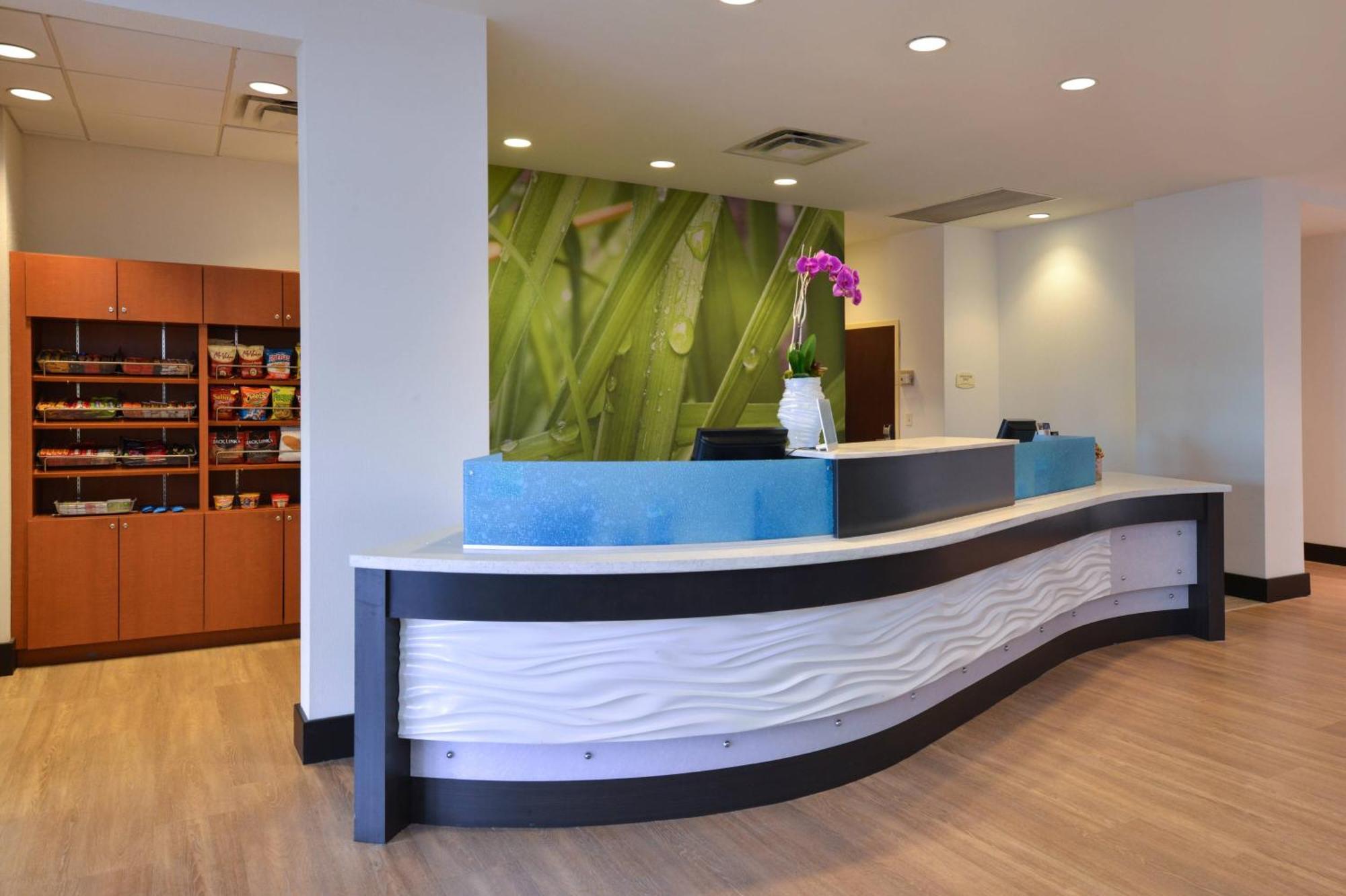 Springhill Suites By Marriott Oklahoma City Airport Экстерьер фото