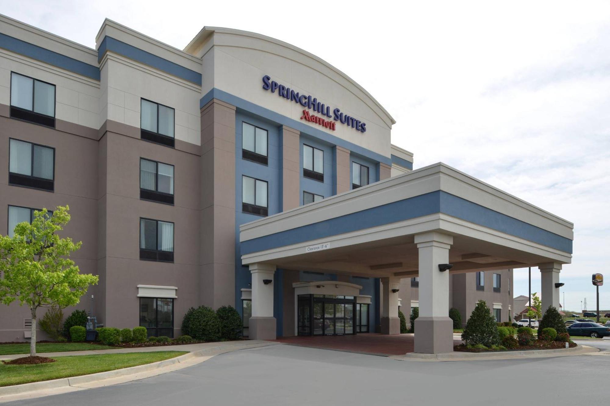 Springhill Suites By Marriott Oklahoma City Airport Экстерьер фото