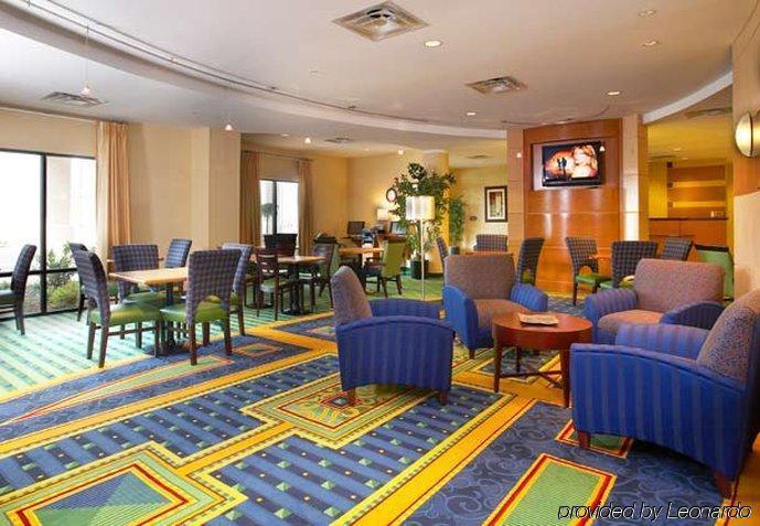 Springhill Suites By Marriott Oklahoma City Airport Экстерьер фото